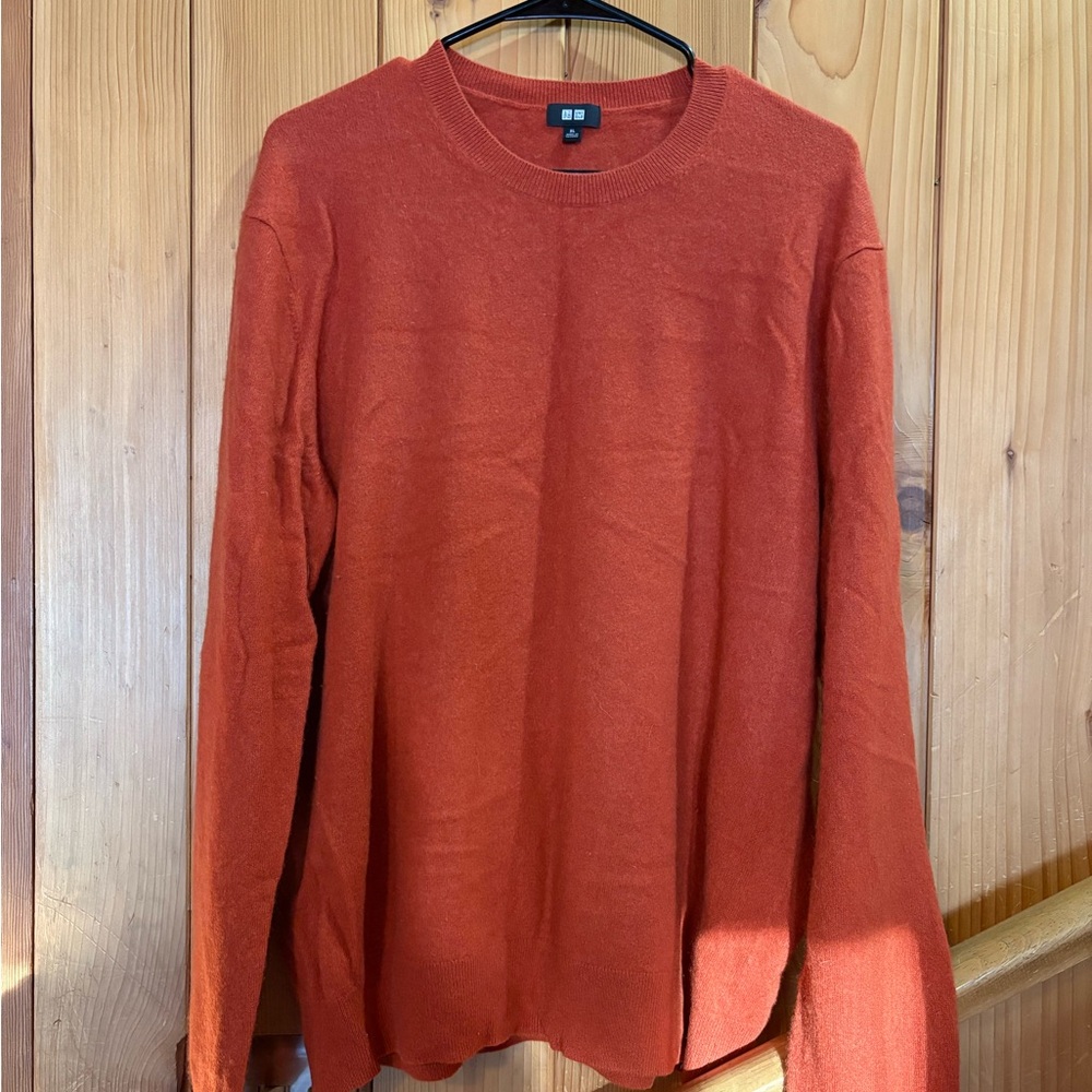 100% Cashmere Sweater Men’s XL Uniqlo
